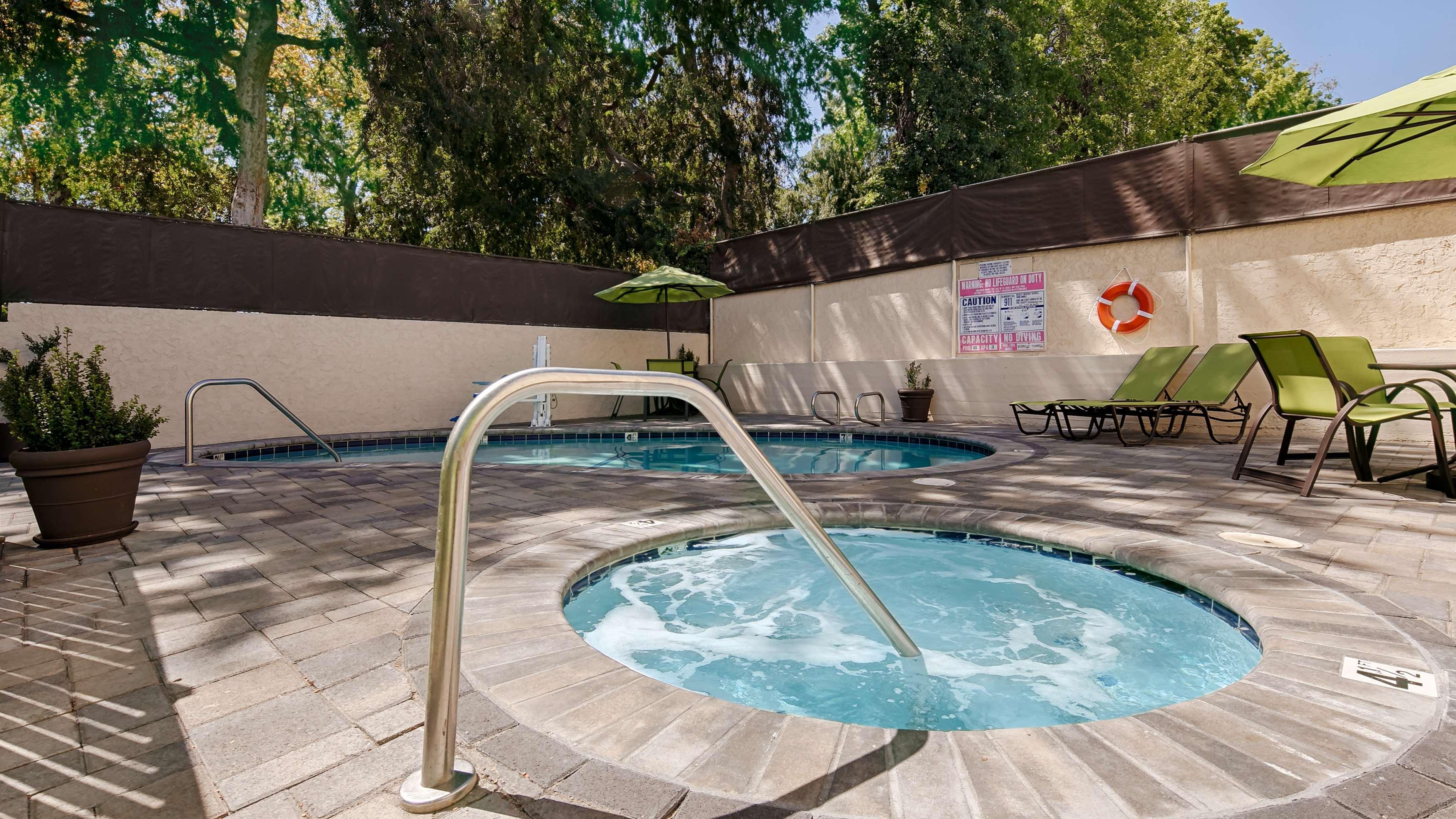Best Western Plus Γκλέντεϊλ Εξωτερικό φωτογραφία